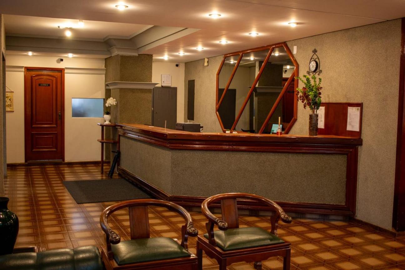 Aurora Hotel 3*